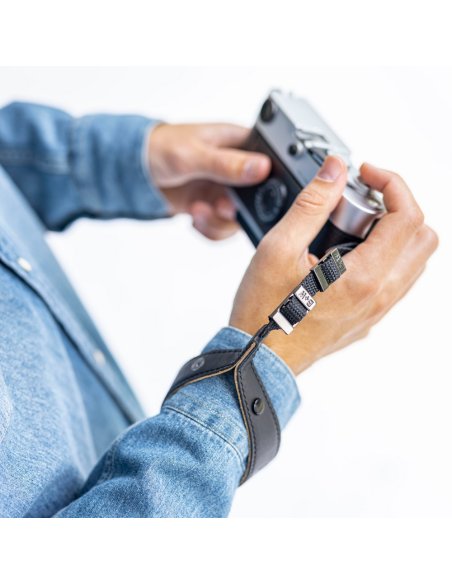 Hand strap B+W Black Leather 20mm 1102623