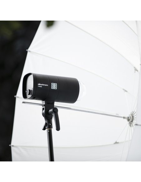 Elinchrom THREE Off-Camera Flash Kit