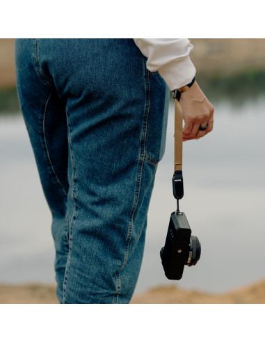 Peak Design Cuff Coyote v3