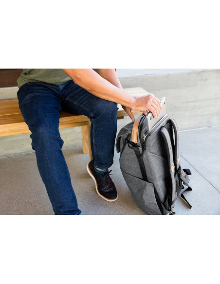 PEAK DESIGN Everyday Backpack 30L v2 - Charcoal