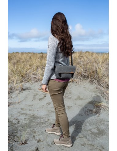 Peak Design Field Pouch v2 Charcoal