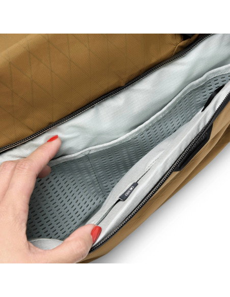 Peak Design Travel Duffel 35l Coyote