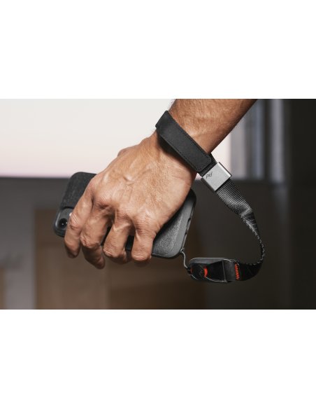 Peak Design Mobile Everyday Loop Case iPhone 16 Pro - Charcoal