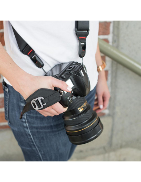 Peak Design Clutch v3