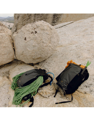 Peak Design Outdoor Backpack 45L Black