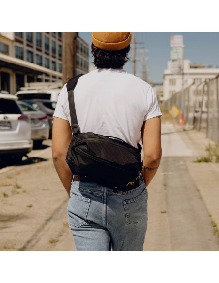 Zestaw Torba Peak Design Outdoor Sling 7L Czarna + Wkład Travel Line Peak Design Camera Cube v2 X-Small