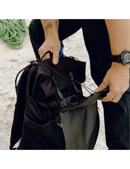 Zestaw Plecak Outdoor Peak Design Backpack 45L Czarny + Wkład Travel Line Peak Design Camera Cube v2 Large