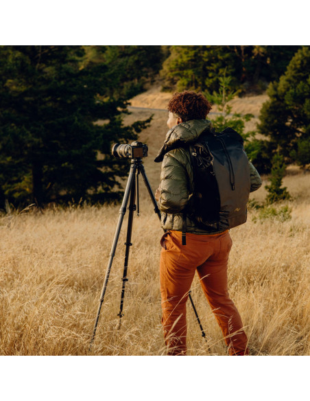 Zestaw Plecak Outdoor Peak Design Backpack 45L Czarny + Wkład Travel Line Peak Design Camera Cube v2 Large