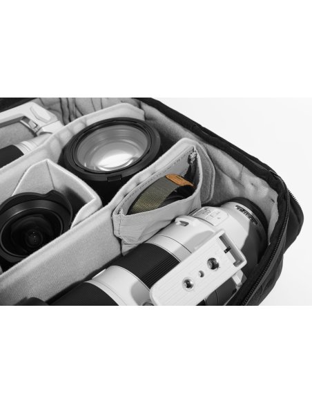 Zestaw Plecak Outdoor Peak Design Backpack 45L Ciemny Fiolet + Wkład Travel Line Peak Design Camera Cube v2 Large