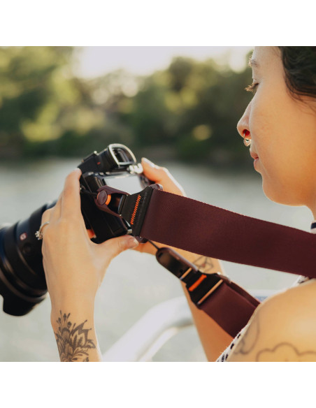 Peak Design Pasek na szyję SLIDE Eclipse v3 - fioletowy