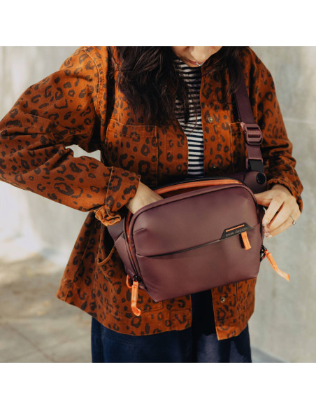 Torba PEAK DESIGN Everyday Sling 3L Eclipse - fioletowy