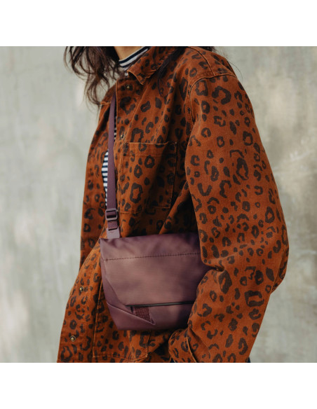 Peak Design Field Pouch Eclipse v2 - fioletowa z paskiem