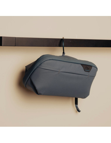 Kosmetyczka Travel Line Peak Design Wash Pouch...