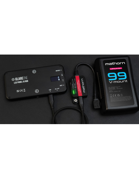 Dwukierunkowy adapter Mathorn MBC-SDT65PD D-TAP na USB-C 65W z funkcjami Smart