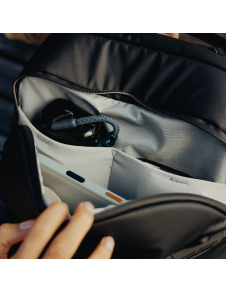 Peak Design Travel Backpack 20L Black