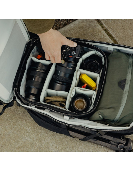 Peak Design Travel Backpack 2-in-1 40L Black
