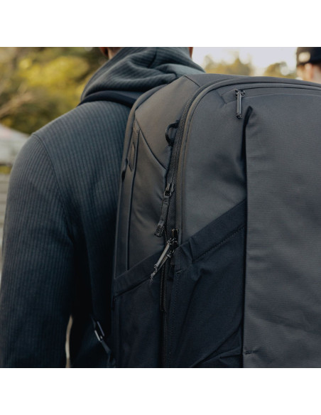 Peak Design Travel Backpack 2-in-1 40L Black