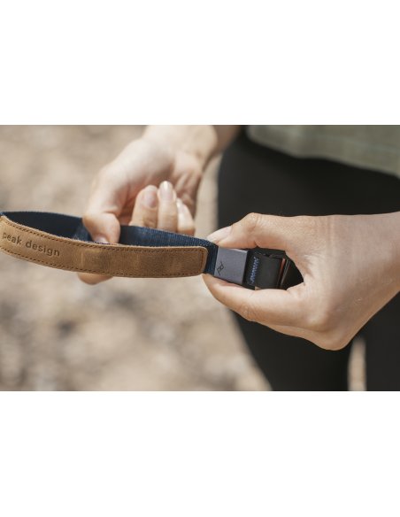 Peak Design Cuff Midnight v3