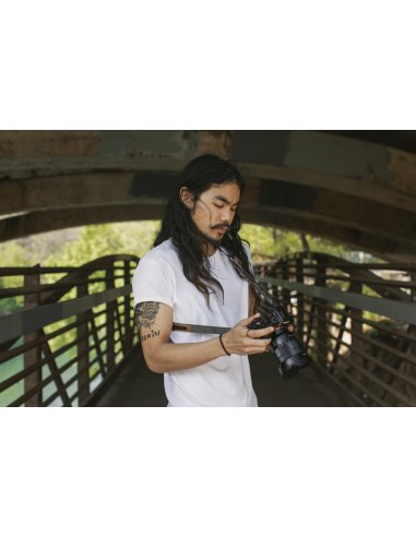 Peak Design Leash Sage v3