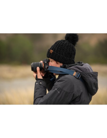 Peak Design SLIDE LITE MIDNIGHT v3